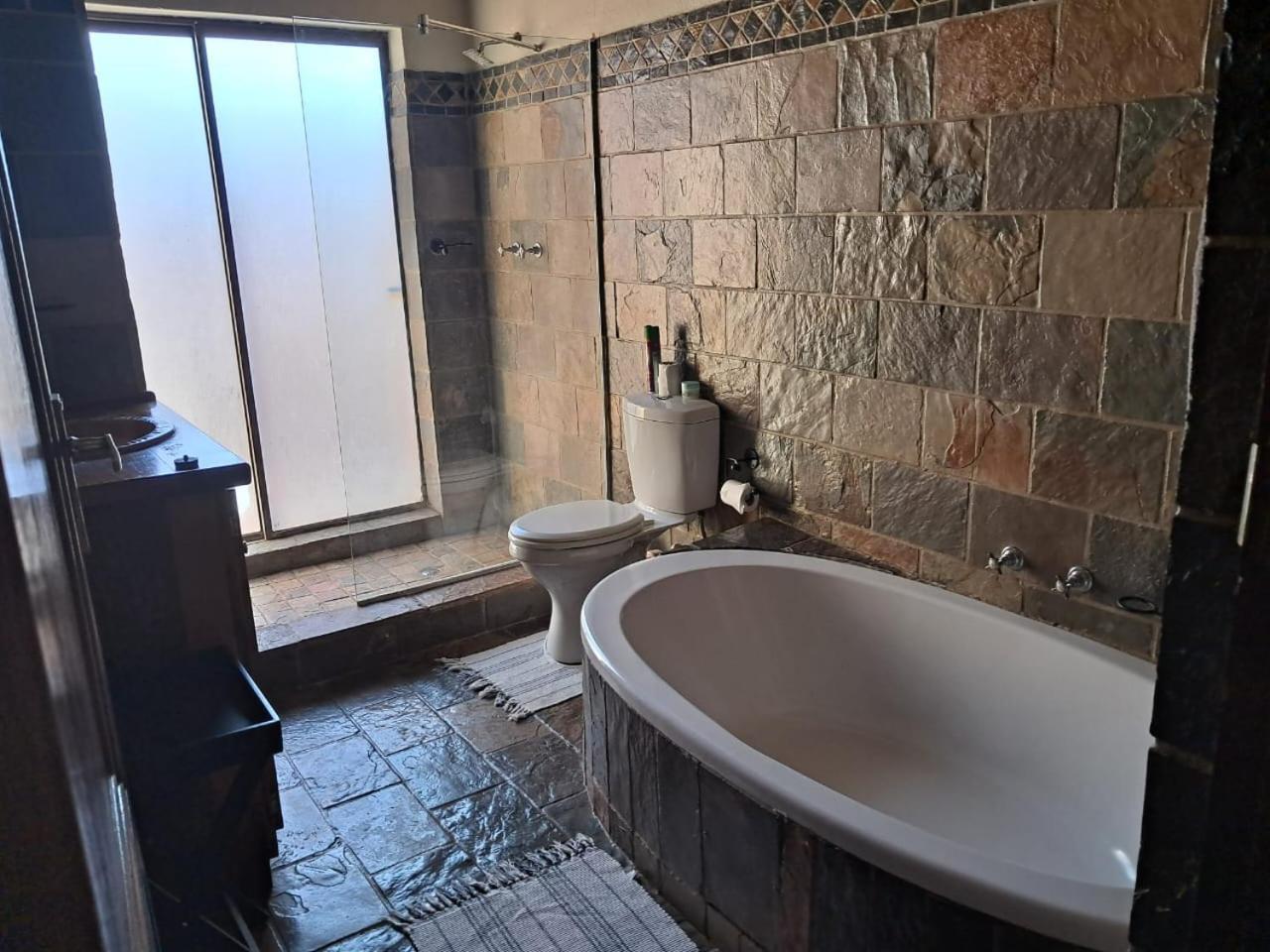 Makhato Bush 6 Holiday home *